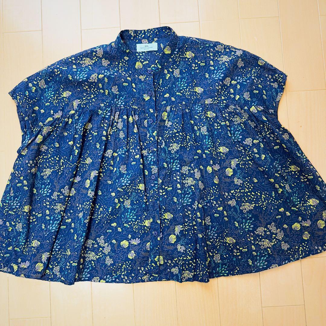 【美品】SOIL ソイル 花柄 フレンチスリーブシャツ 綿100% ネイビー