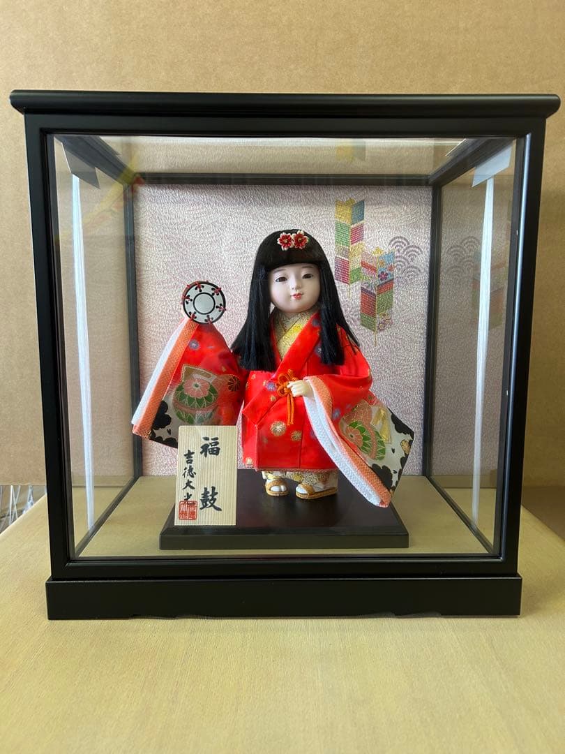 新品　吉徳大光　吉徳　雛人形 伝統的　赤い着物 展示品　美品