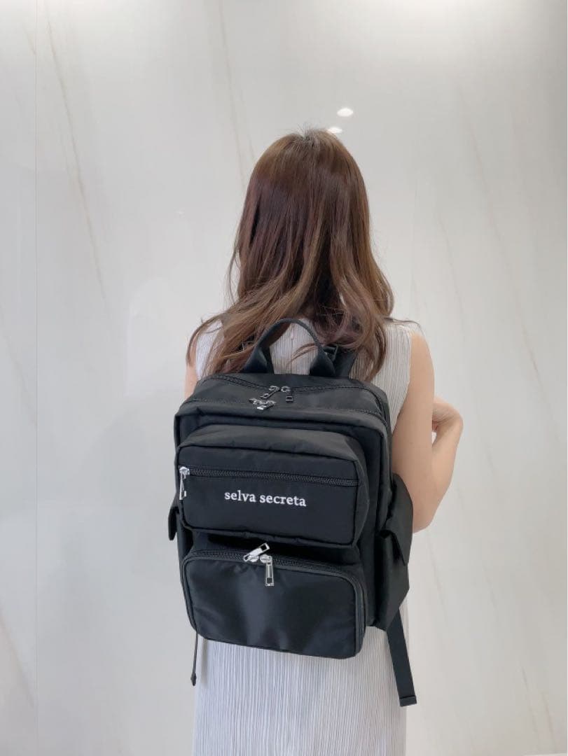 【selva secreta】Square RUCKSACK(black)