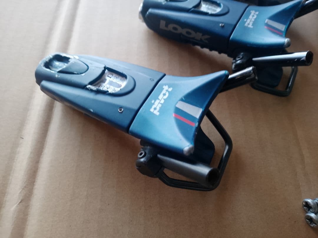 スキー ビンディング LOOK Pivot 18 ルック ピボット