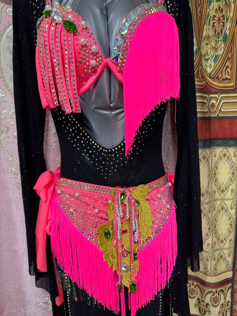 ベリーダンス　未使用　バラディ　サイーディ　ドレス　衣装　ピンク　　ブラック