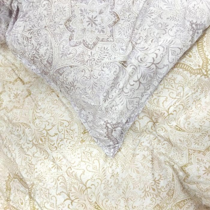 2枚組　新品　西川　羽毛布団　シングル　ホワイトミューラダウン95％ 1.2kg