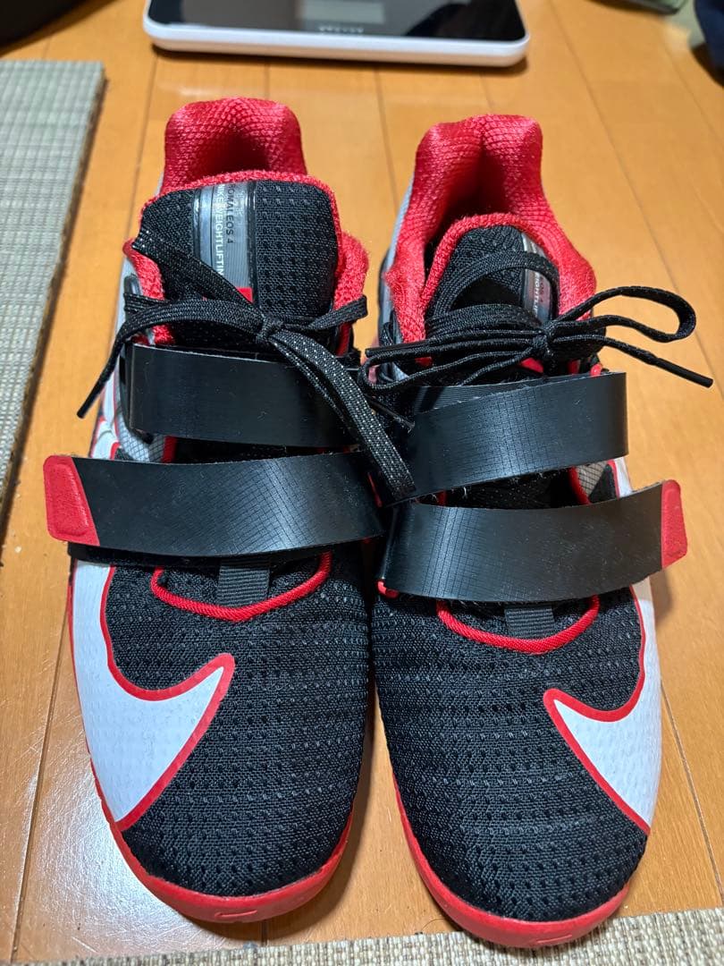 NIKE ロマレオス4