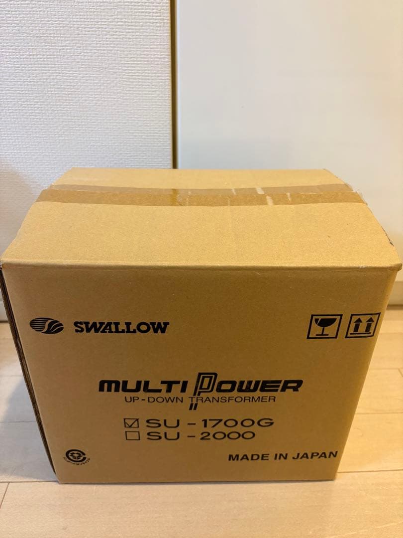 ★値下 海外用 日本製 スワロー電機の変圧器SU-1700G