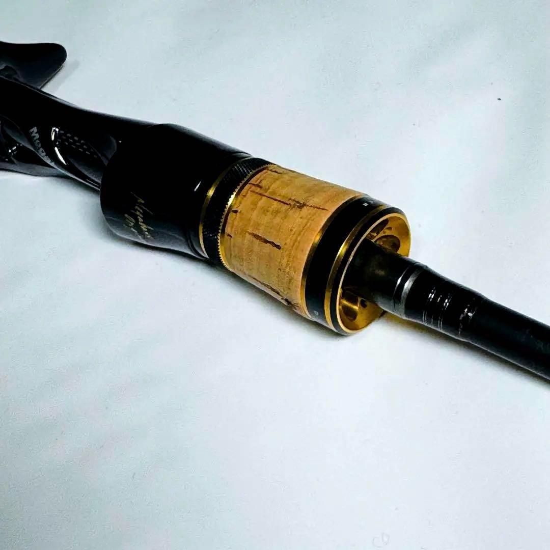 Megabass Destroyer F2-60X CRIFFHANGER 訳有