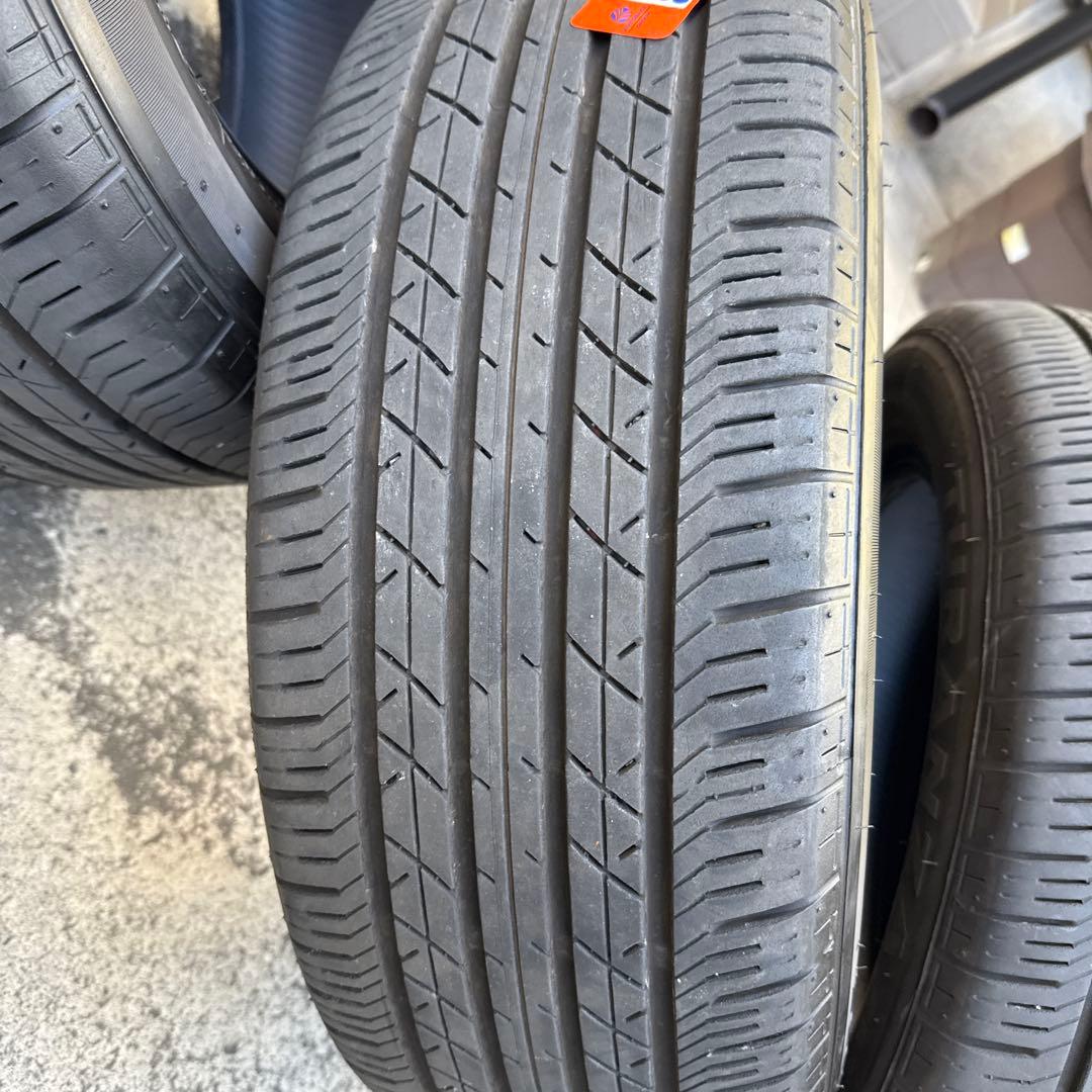 カズエさん　ブリヂストン ER33 205/60R16タイヤ2本セット②
