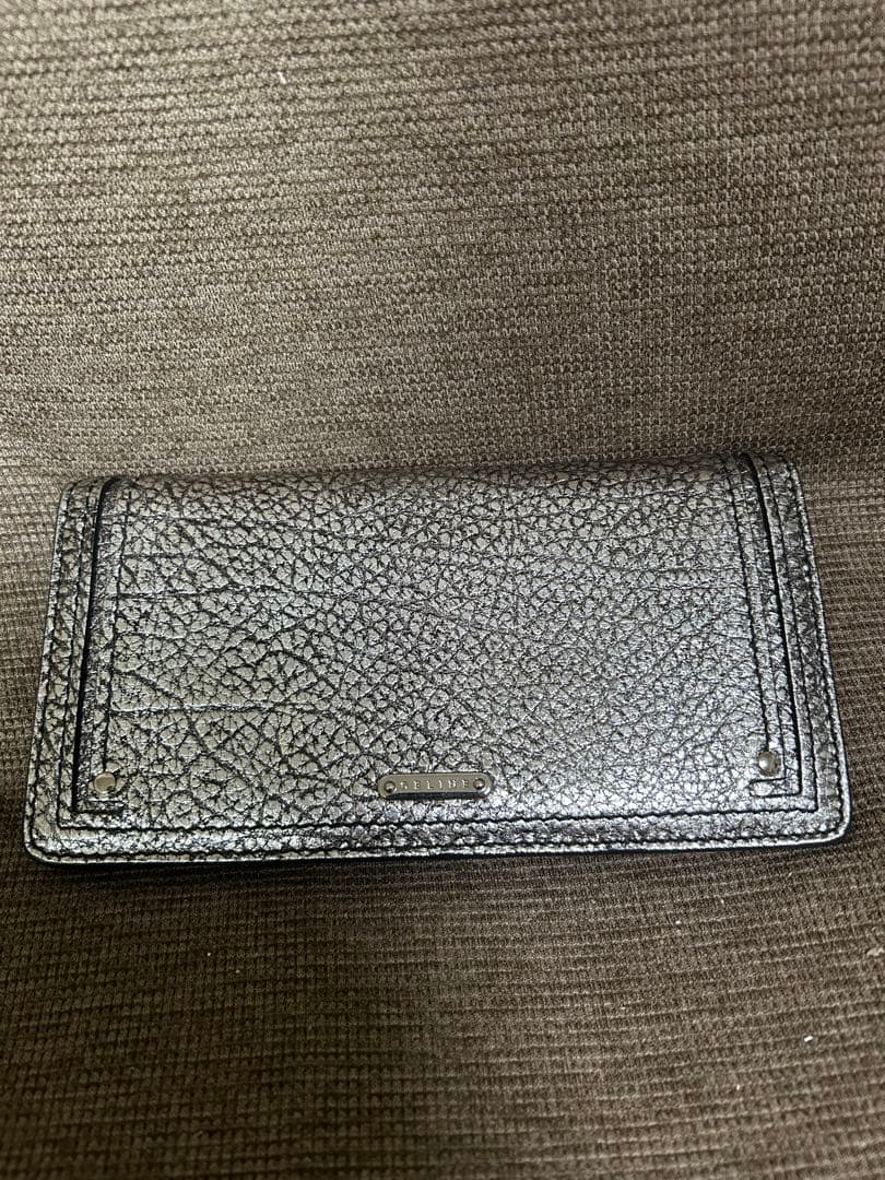新品未使用CELINE シルバー×ブラックレザー長財布