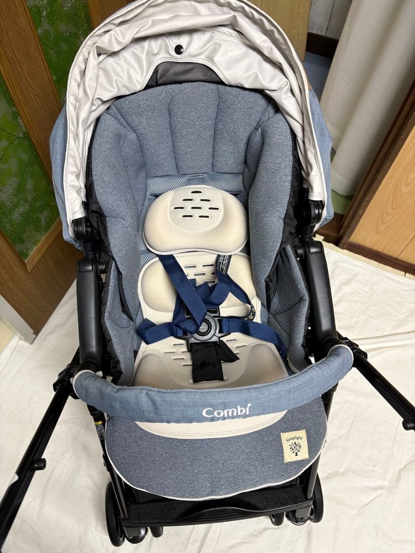 コンビ スゴカルα 4キャス エッグショック Simplight ベビーカー美品