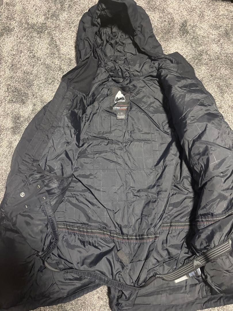 Burton スノーボードウェアセット ブラック　上Lサイズ　パンツMサイズ