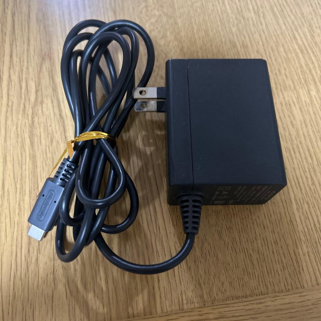 美品Nintendo Switch Lite イエロー