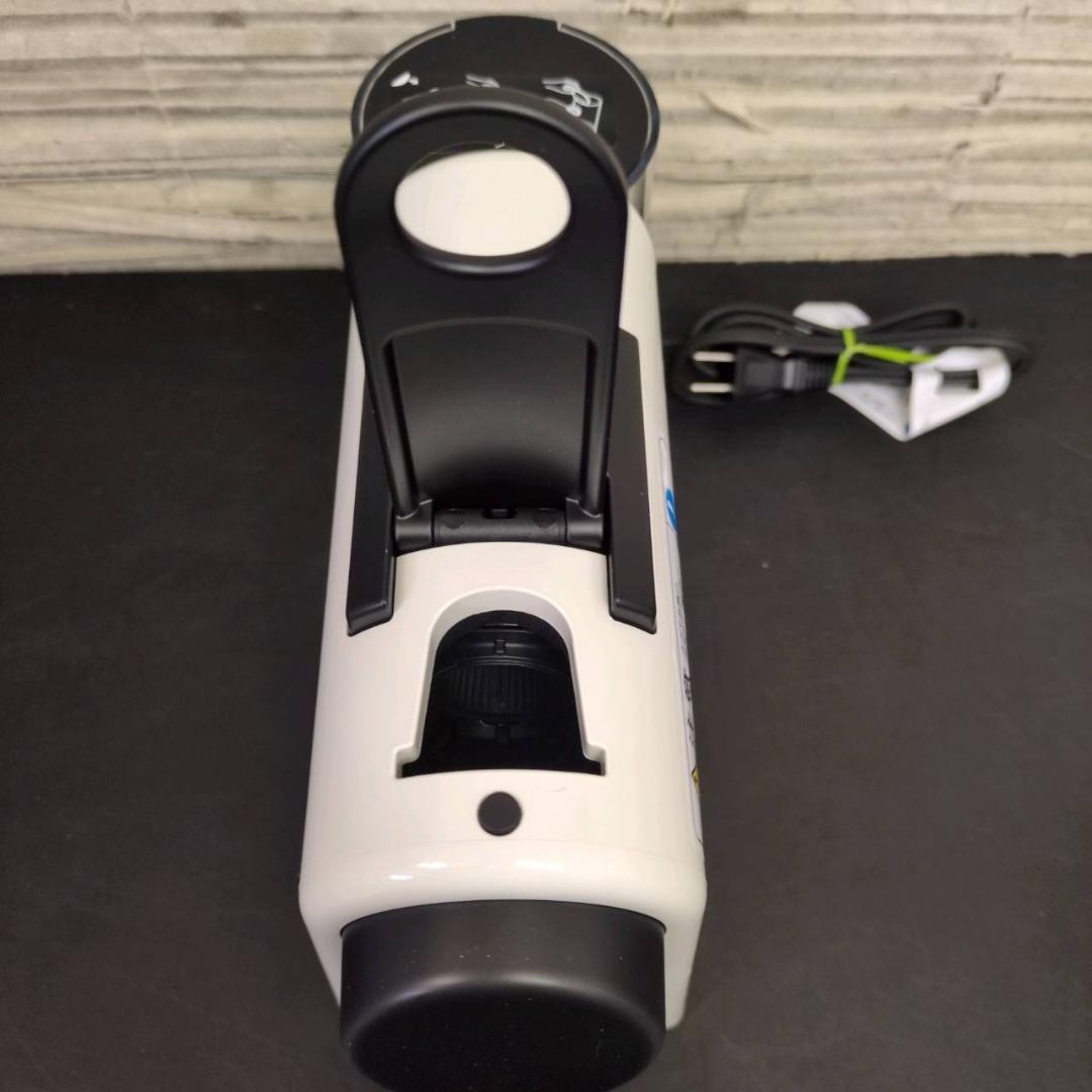 ☆未使用品　NESPRESSO　エッセンサ ミニ　D30-WH-SP