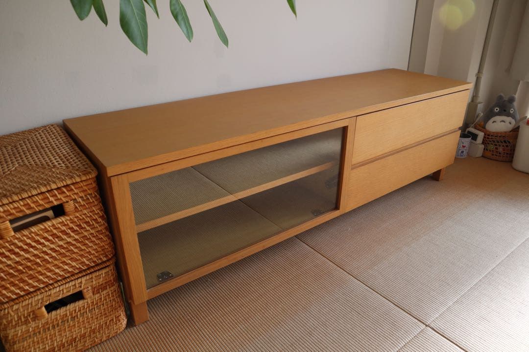 無印良品　テレビ台 ガラス扉付き