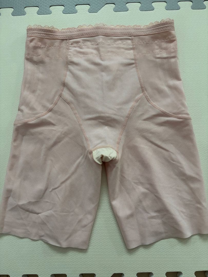 ミイミイ 　カーヴィシャス　ロングガードル　2枚セット