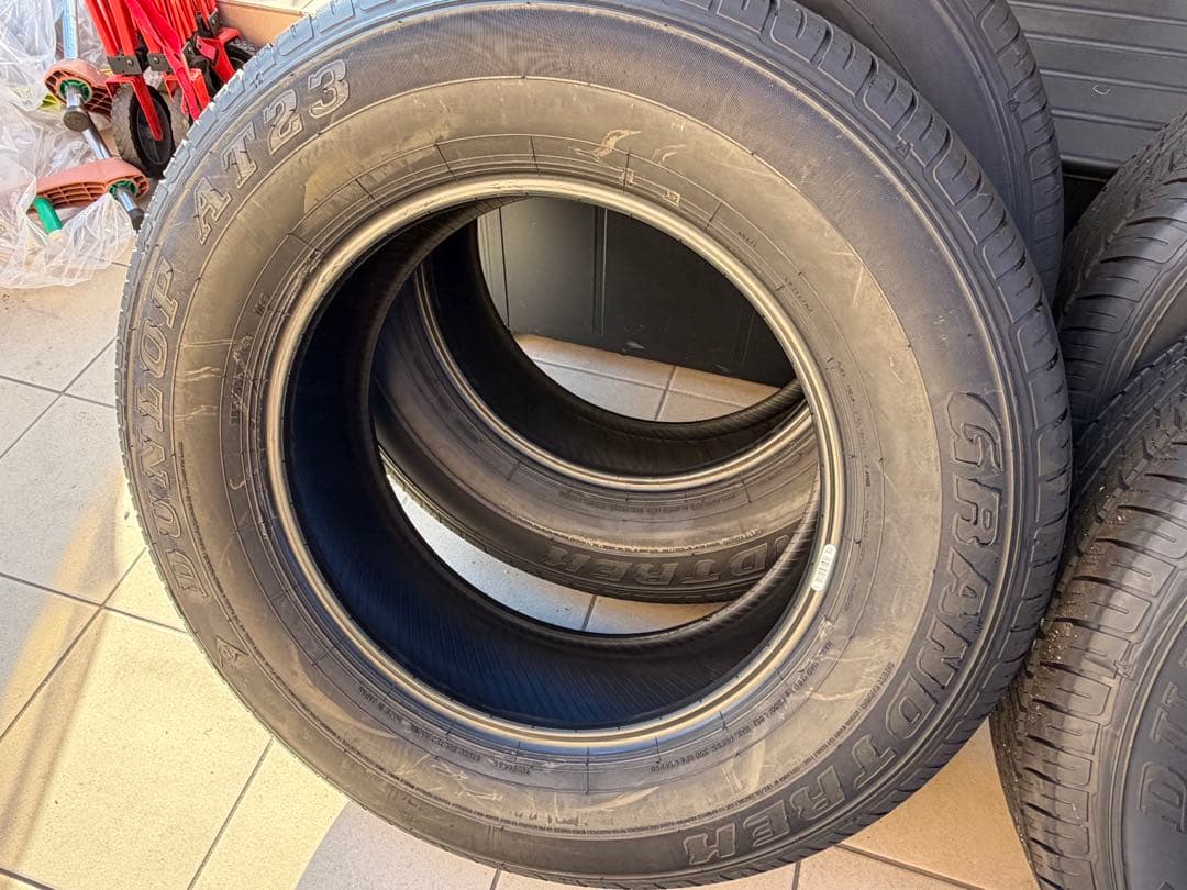 【新車外し】ランクル250 純正タイヤ265/65R18 ※送料込