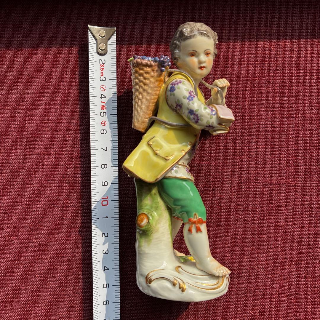 蒼*様 マイセン　Meissen 陶器製 子供 フィギュア ぶどう　葡萄　少年
