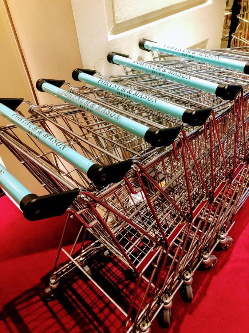 フォートナム＆メイソン250ｇ缶「アフタヌーン・ブレンド」＆「ブレックファスト