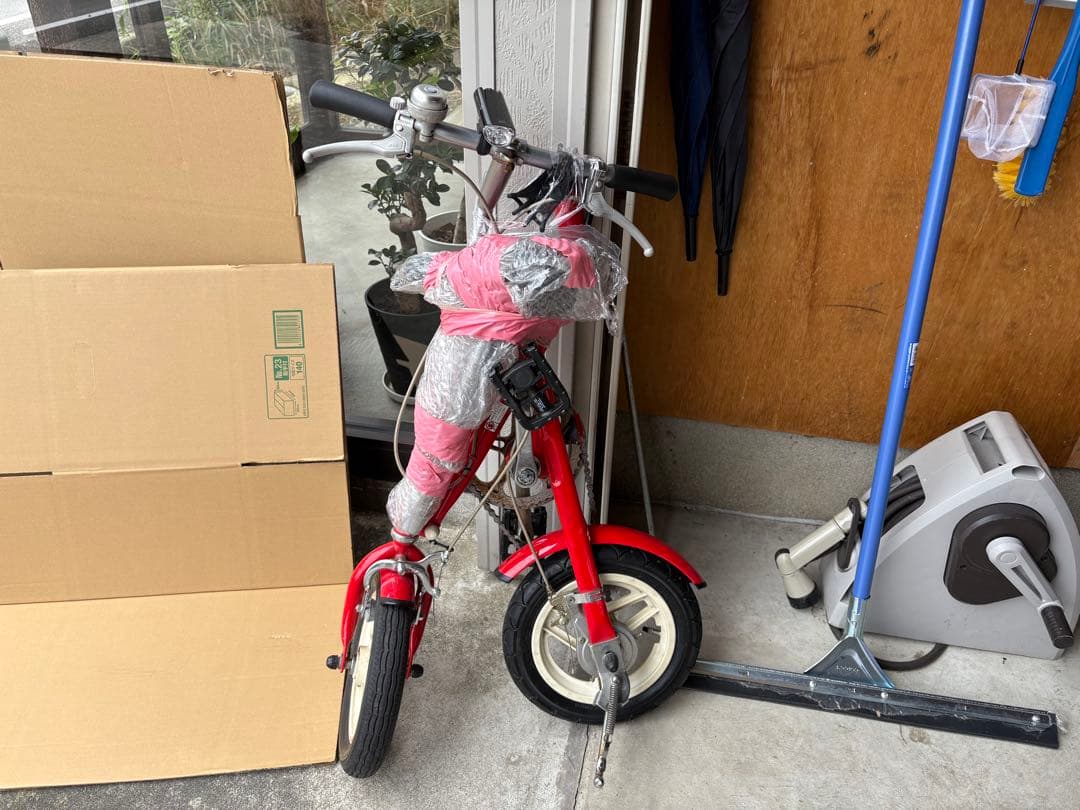 ブリヂストン TRANSIT 12インチ　レッド赤