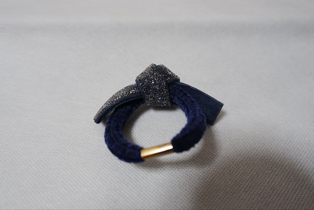 【ジュエリー】Acca ネイビー×シルバー ドレスポニー