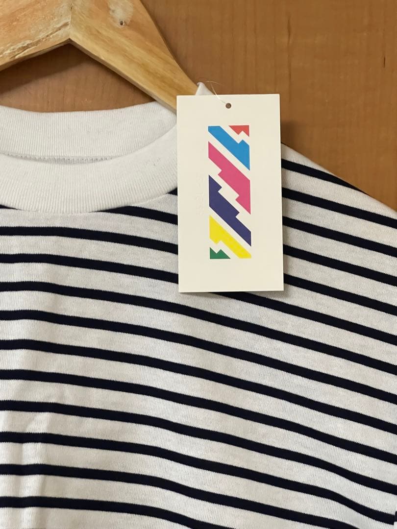 is-ness イズネス　バルーンロングスリーブTシャツ BALLON LONG