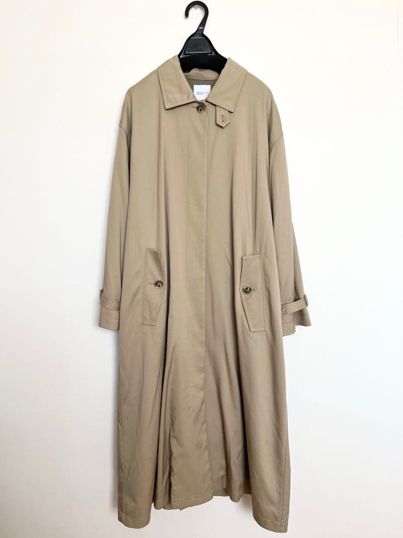 北欧暮らしの道具店「こんなの欲しいを、詰め込んで」着こなしきまるトレンチコート
