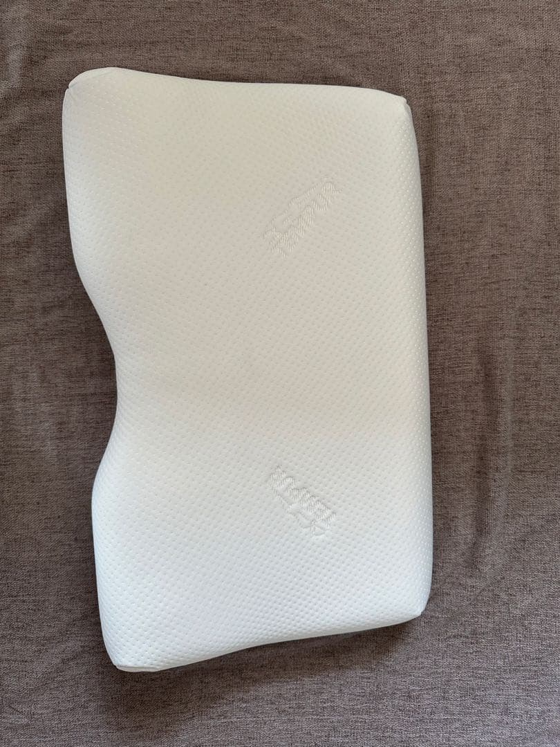 【美品】テンピュール枕　XSサイズ