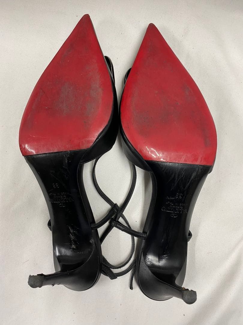 VALENTINO GARAVANI Vロゴ パンプス ポインテッドトゥ 25