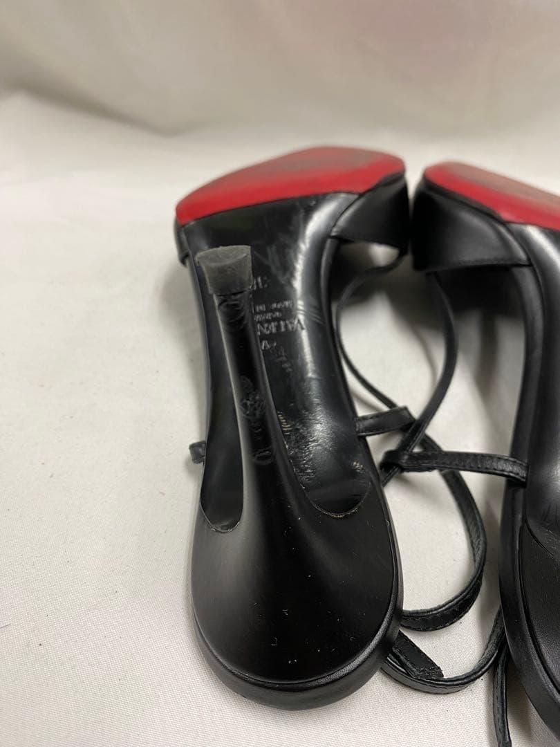 VALENTINO GARAVANI Vロゴ パンプス ポインテッドトゥ 25