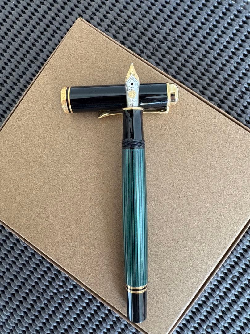 ペリカン スーベレーン 万年筆 グリーンストライプ 緑 M400