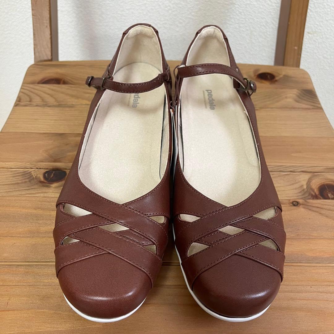 極美品✨ pedela ペダラ　アシックス　パンプ　アンクルストラップ　24.5