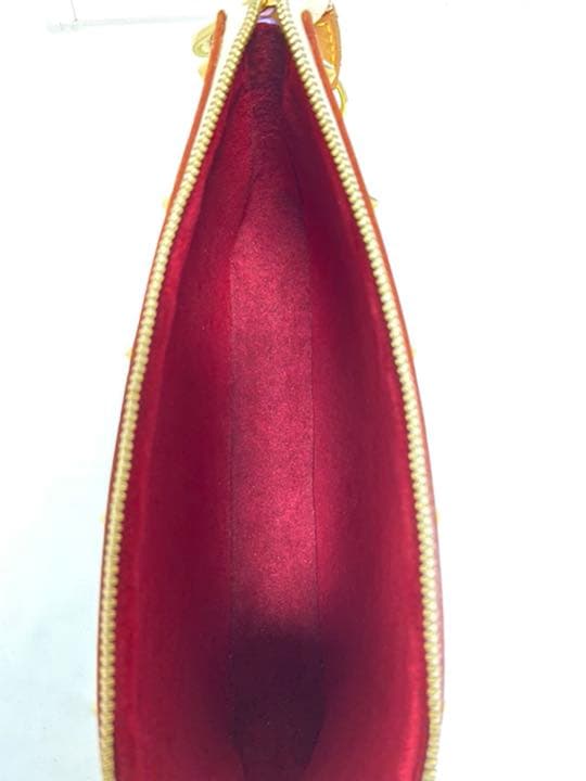 美品 ルイヴィトン　モノグラム　マルチカラー ポーチ ポシェット・アクセソワール