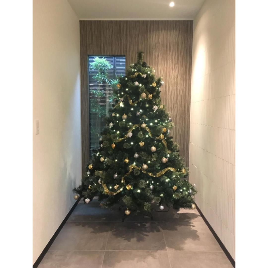 【即日発送】シルエットが美しいクリスマスツリー 存在感抜群 濃密度 最高品質