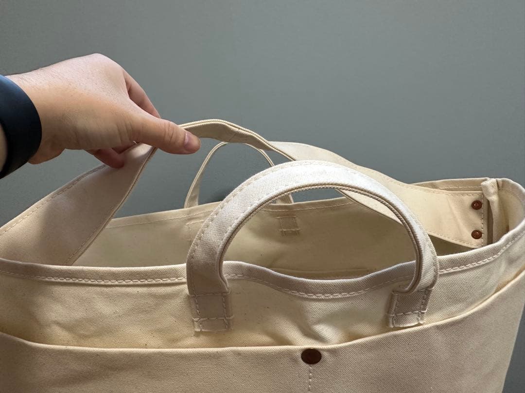 This is a(n) base tote l トートバッグ Lサイズ