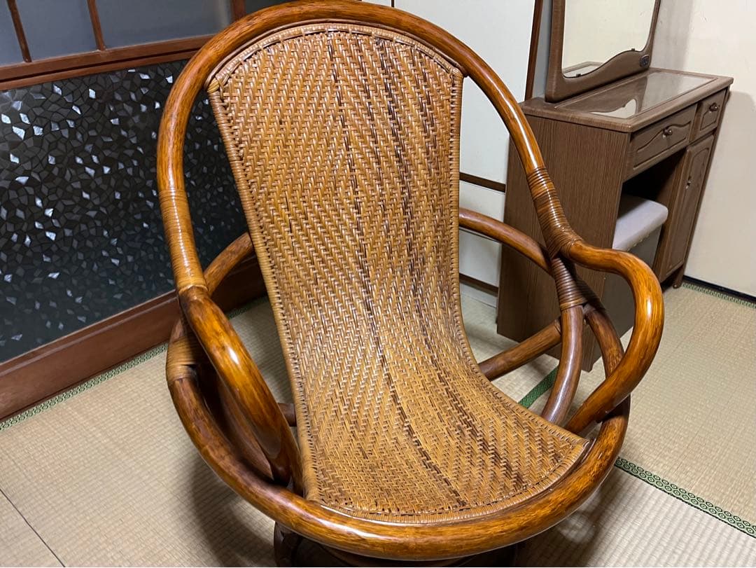 週末限定価格 座面ゆったりサイズ 天然籐 肘付360℃回転チェアB ラタン