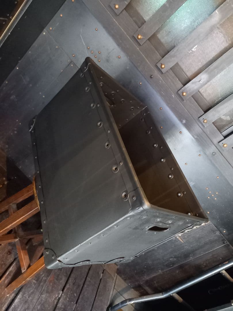 1960's　ヴィンテージ　ファイバー　アイアン　キャリー　ボックス　配達箱