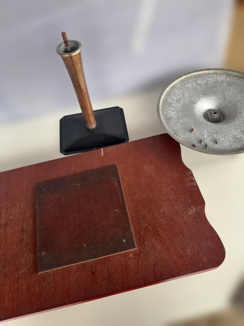 HIKARI サイドテーブル　アンティーク調　古民家　純喫茶　01d139