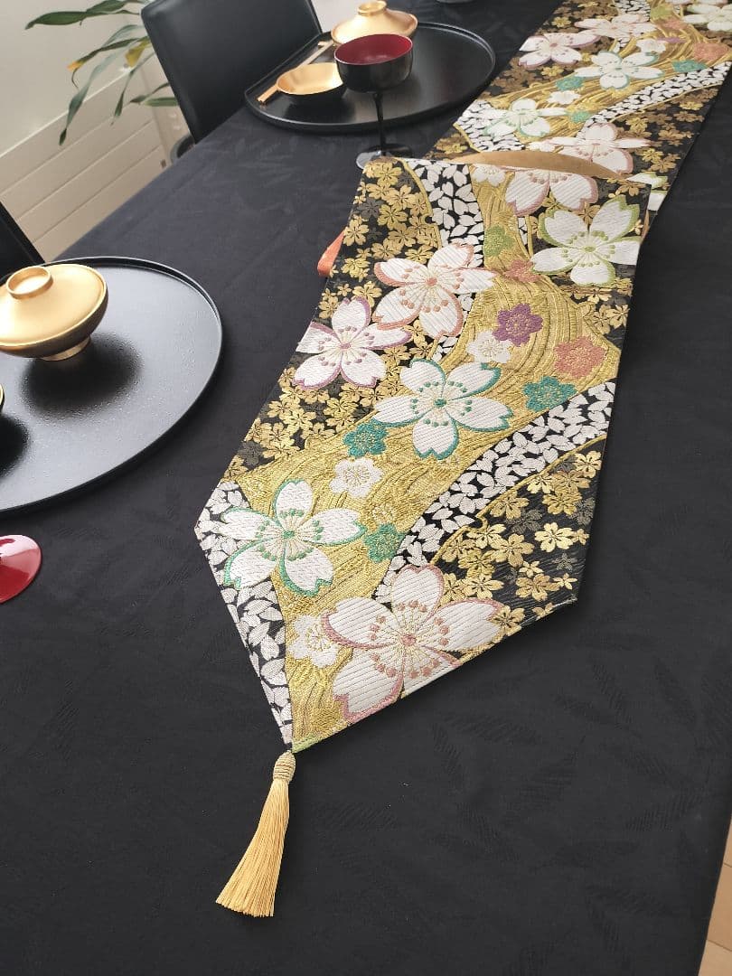 A901逸品‼️西陣織‼️全通‼️リバーシブル‼️テーブルランナー2m9cm