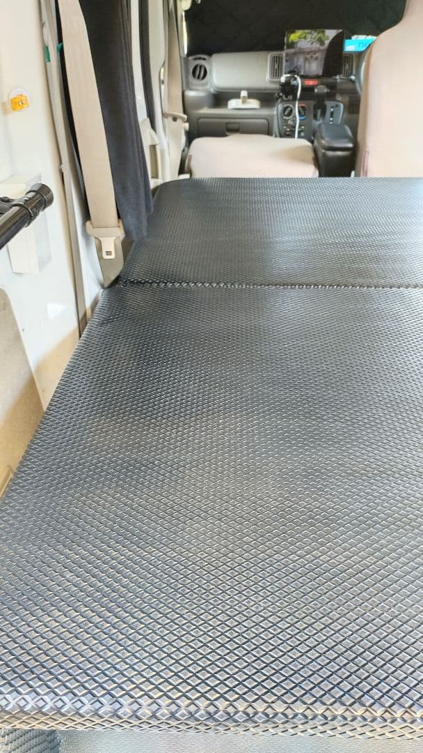 KungFu Garage スズキエブリィバン用(DA17V)ベッドキット