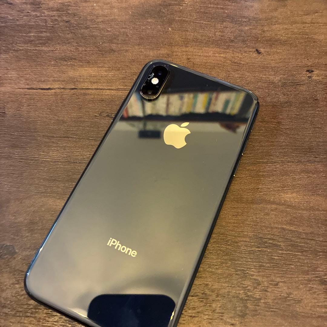 Apple iPhone XS 256GB SIMフリー