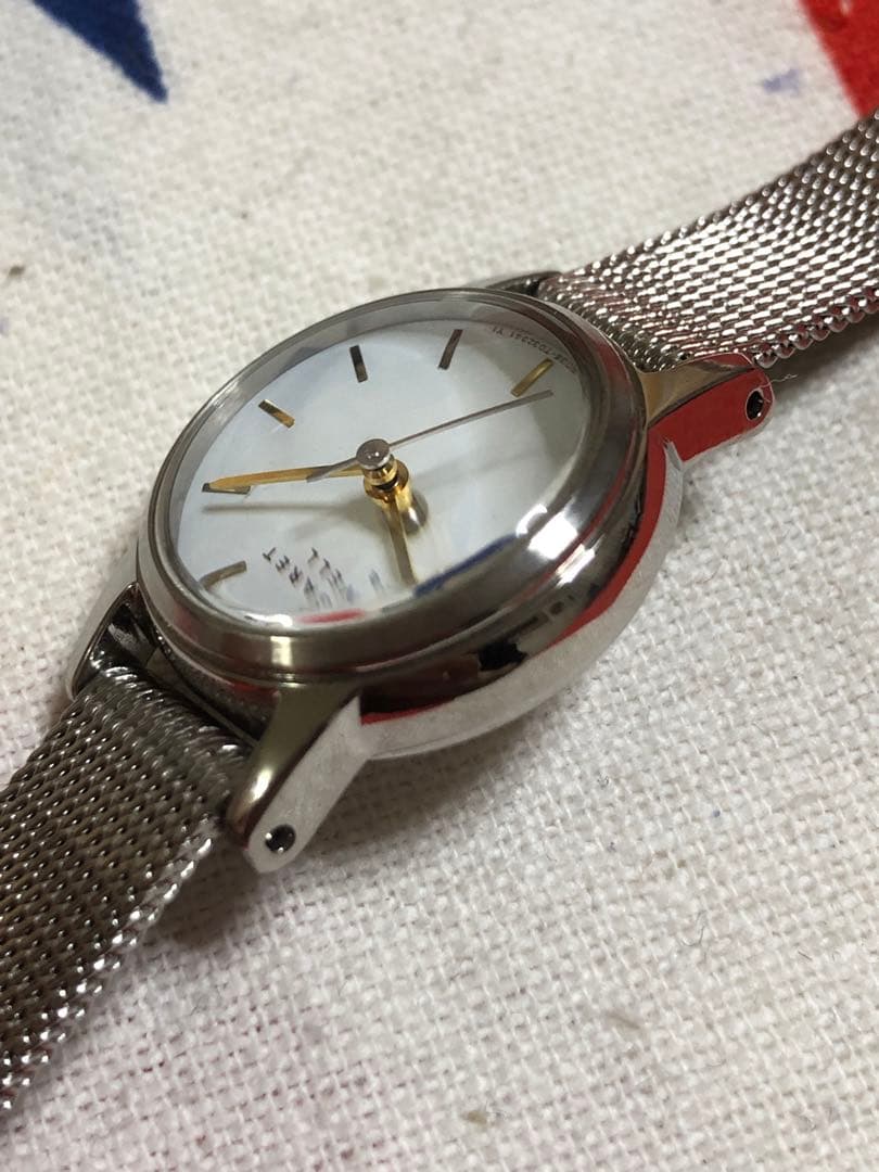 MARGARETHOWELL 美品！ソーラー時計　2次電池交換済