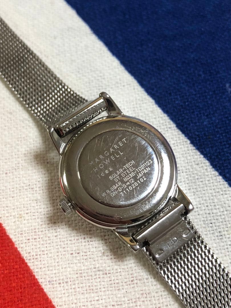 MARGARETHOWELL 美品！ソーラー時計　2次電池交換済