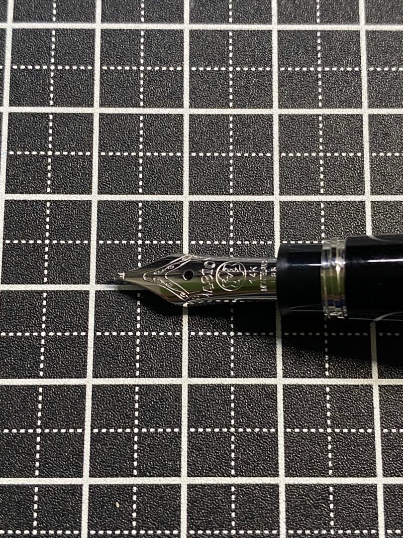 MONTBLANC Meisterstuck P114 万年筆　字幅F