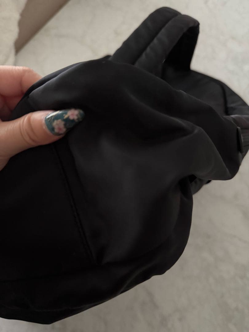 大ブラックナイロンリュック・バックパック