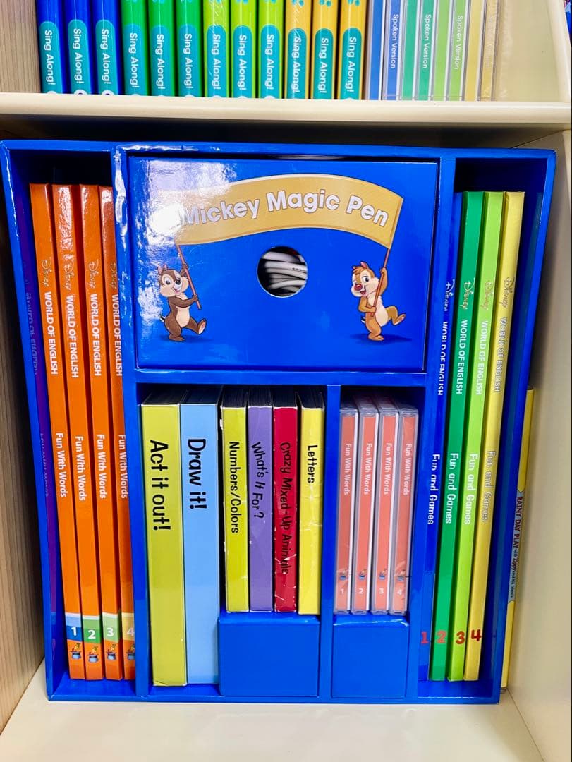 DWE ディズニー英語システム フルセット　その① 2019年購入　未開封多数