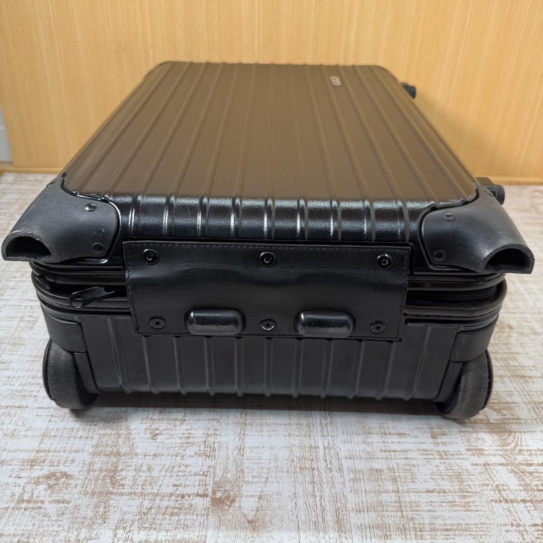 廃盤 リモワ サルサ 35L 機内持ち込み 2輪 マットブラック キャビン
