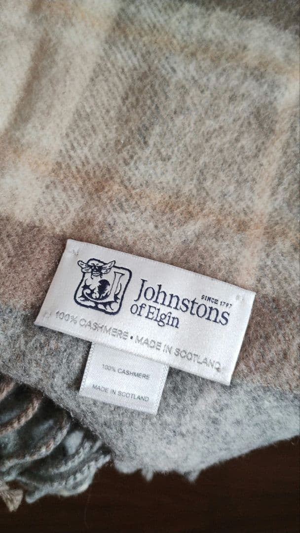 ジョンストンズ カシミヤ100% 大中判ストール