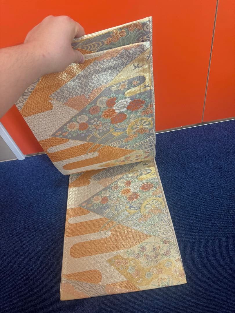 2665袋帯 古代彫金紋 西陣織 金糸　高級上質上品　約440cm 未使用
