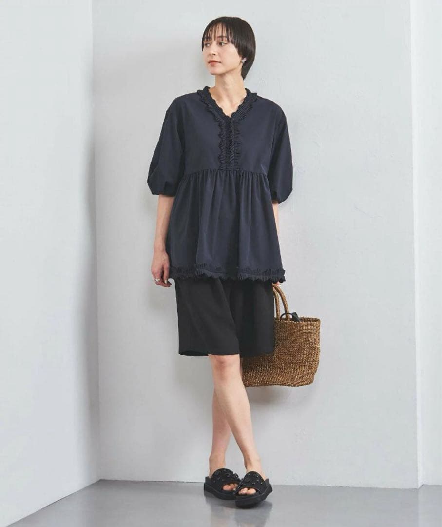 UNITED ARROWS タック フリルVネック ハーフスリーブ ブラウス