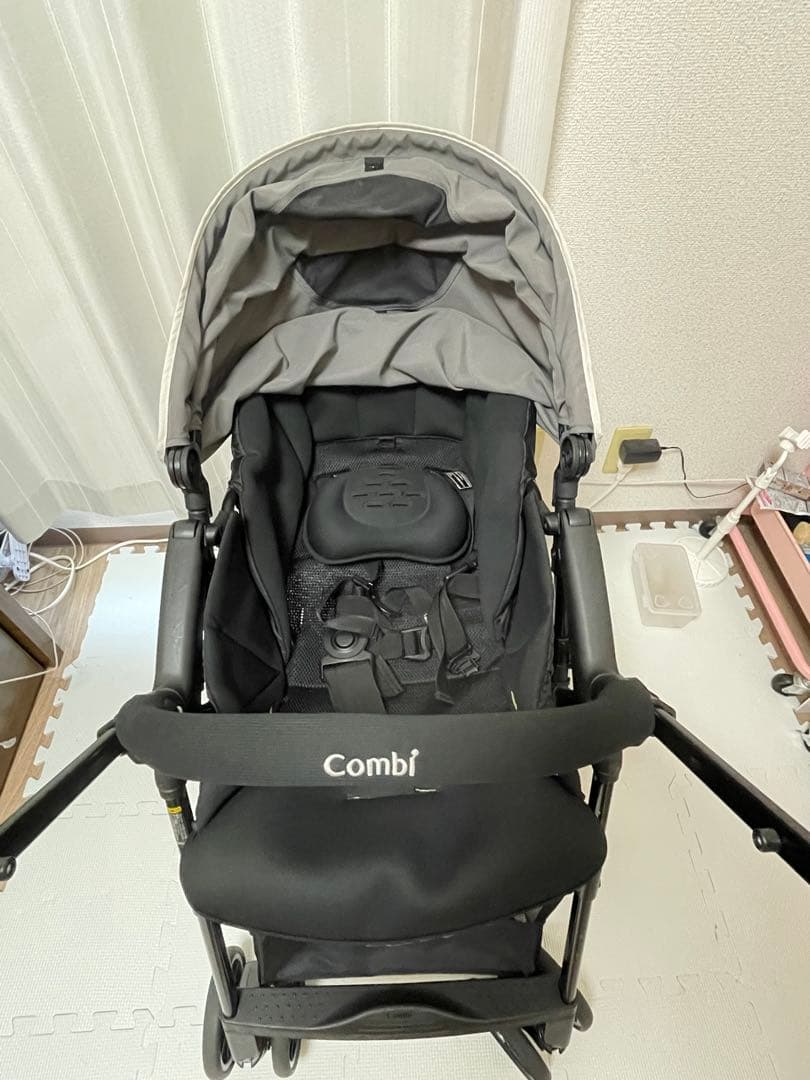 combi 折りたたみ式 ベビーカー グレー