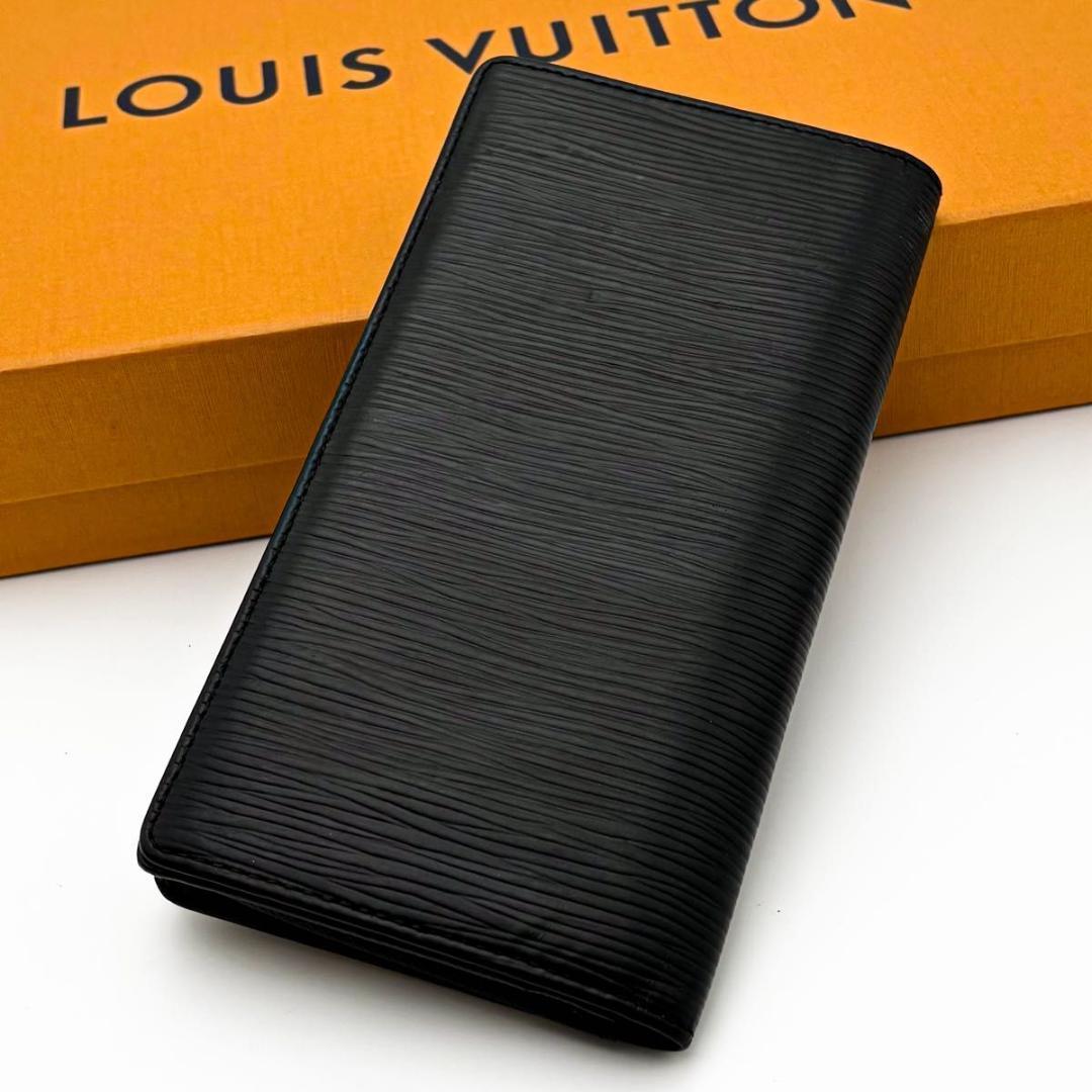 ルイヴィトン エピ ポルトカルトクレディ ノワール 長財布 お札入れ 二つ折り