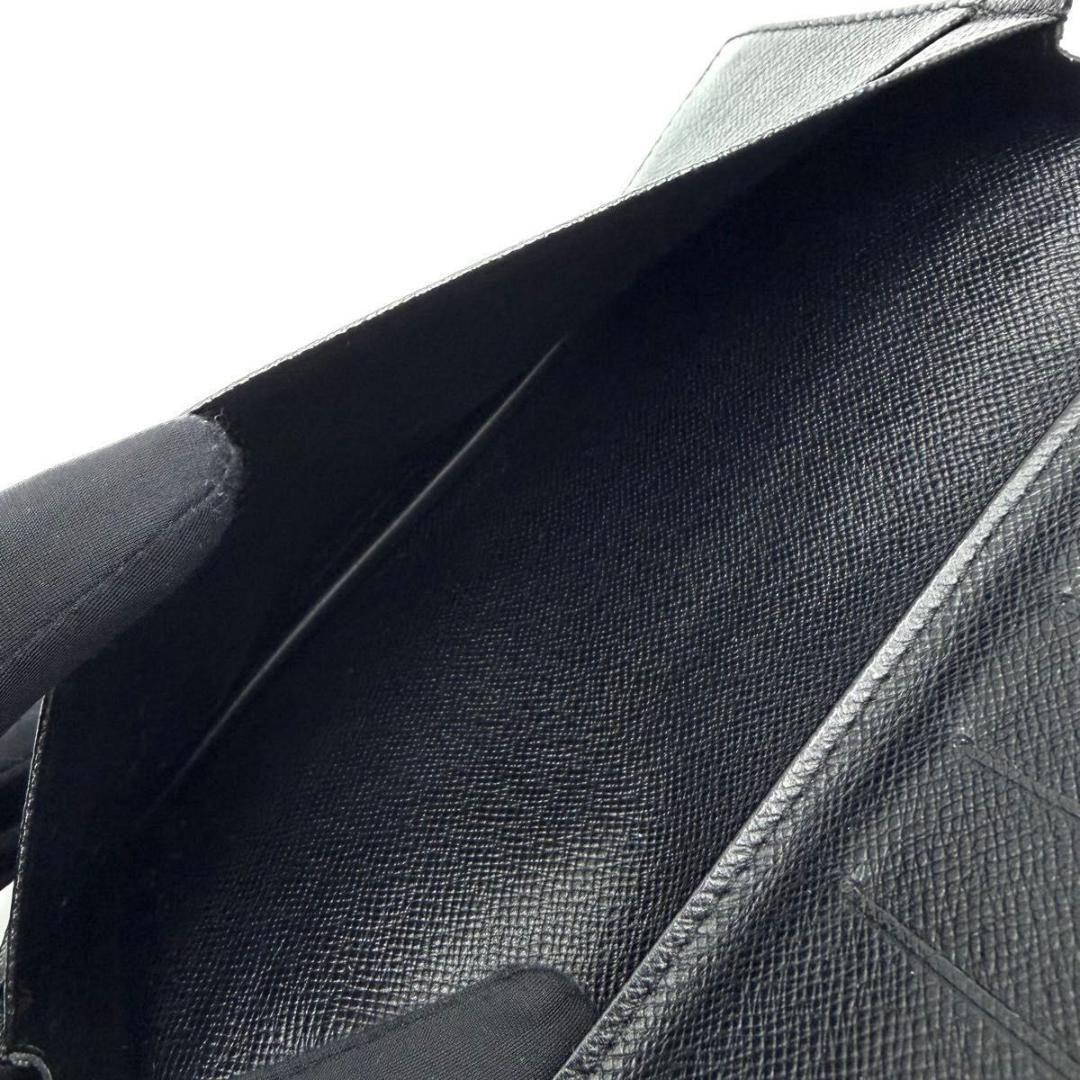 ルイヴィトン エピ ポルトカルトクレディ ノワール 長財布 お札入れ 二つ折り